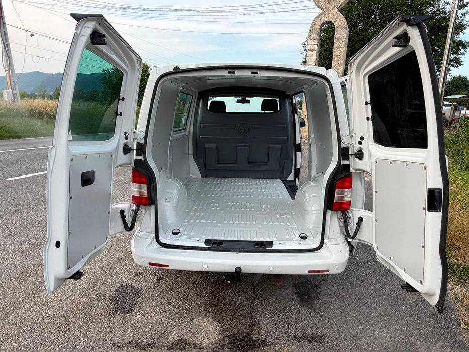 Volkswagen Transporter 5 2.0 TDI 2012