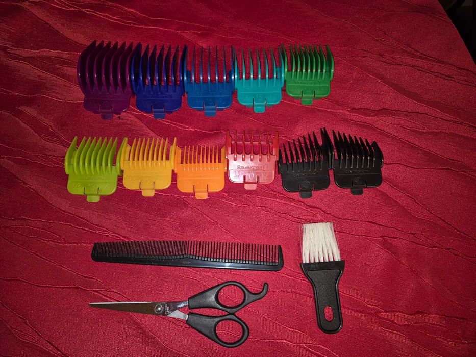 Aparat de tuns REMINGTON Colour Cut HC5035 retea 1.5-25 mm gri-alb