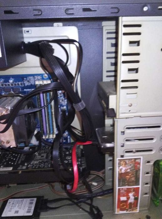 Настольный игровой компьютер.