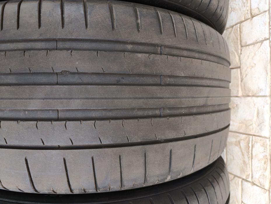 Летни гуми Pirelli 285/40/21 Pzero dot 4224