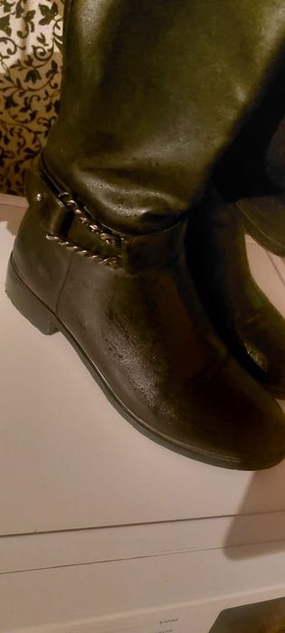 Продам  все кожаные  в отличном состоянии