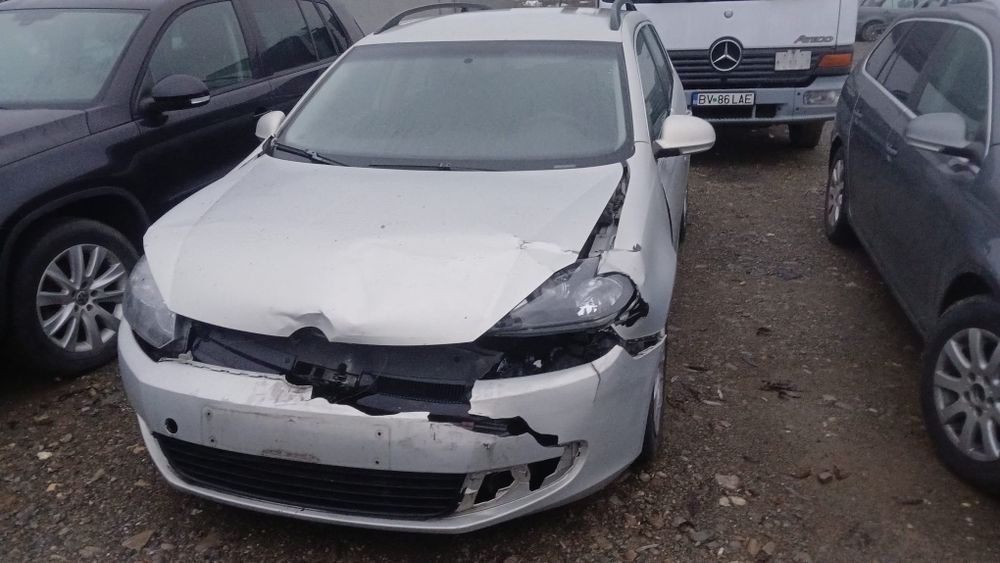 Vand golf 6 avariat