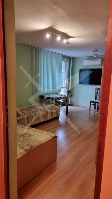 Двустаен апартамент - Колхозен пазар - 151580