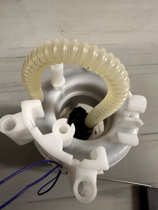 Pompa Combustibil Benzina Rezervor BMW 7207597