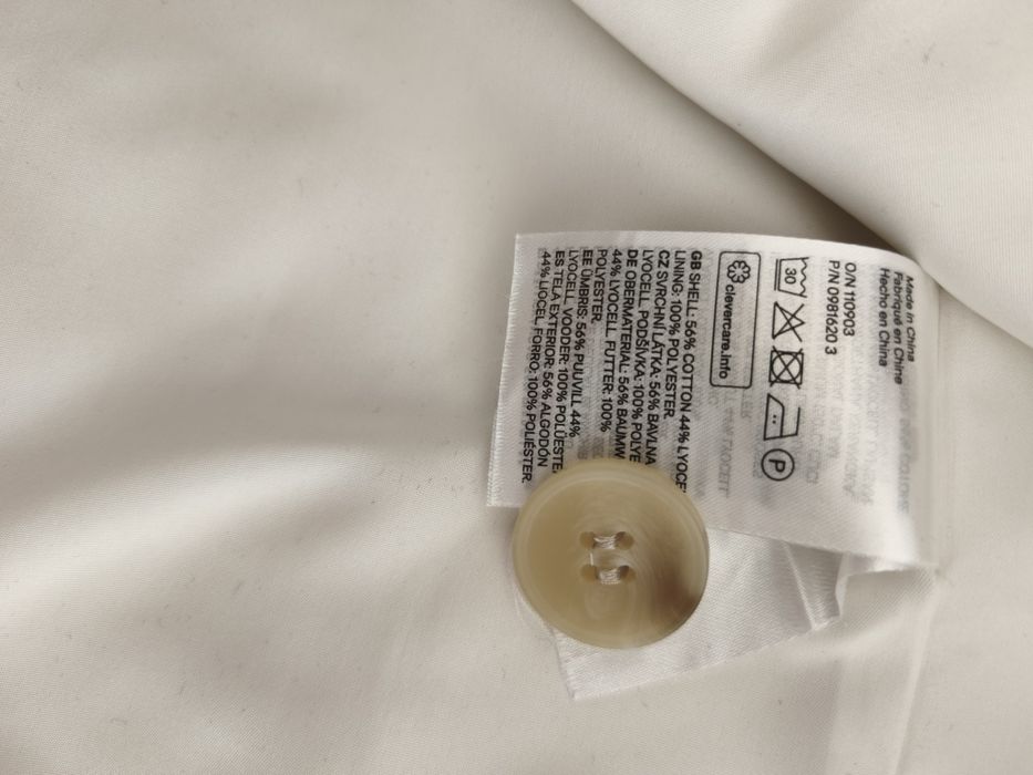 H & M Дамски дълъг блейзър без ръкави.