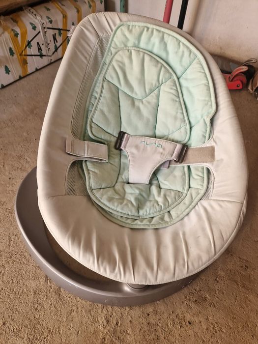 Продам шезлонг механический