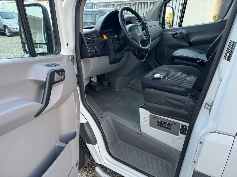 Mercedes sprinter 311 cdi 2008 9 locuri