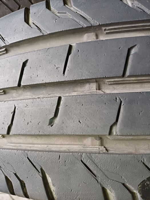 Гуми 195/75/16С  Континентал