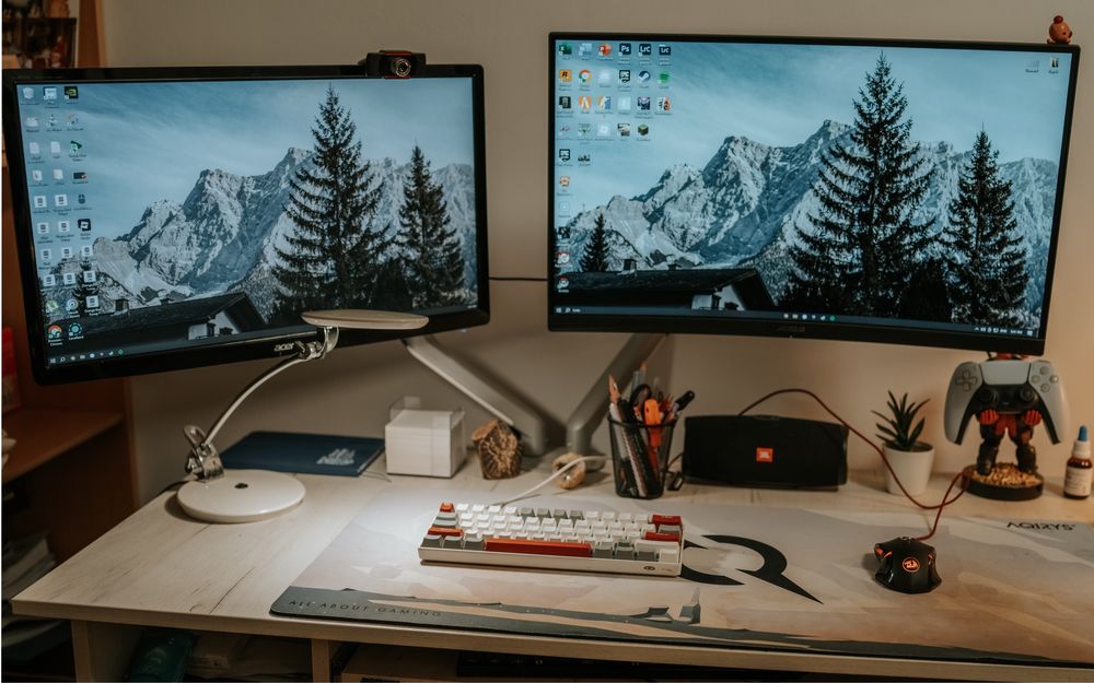 PC Gaming + 2 Monitoare | i7 4790K | GTX 1060 | AORUS Curved 165Hz