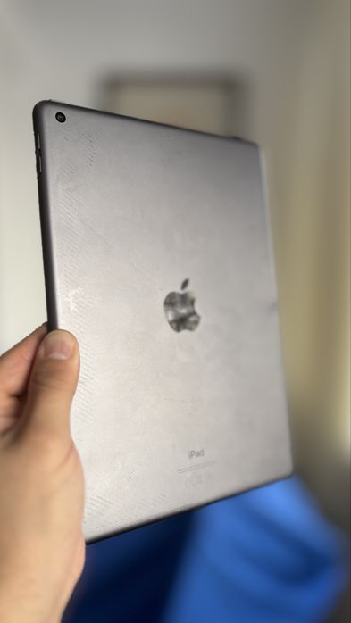 iPod 8th Gen 32GB A2270 Apple iPad MDM