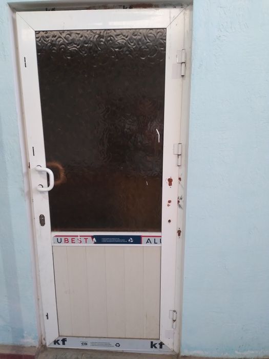 Xovli sotiladi ! Arzon va shahar markazida