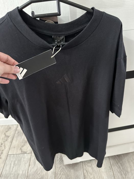 Футболки адидас М-л размер