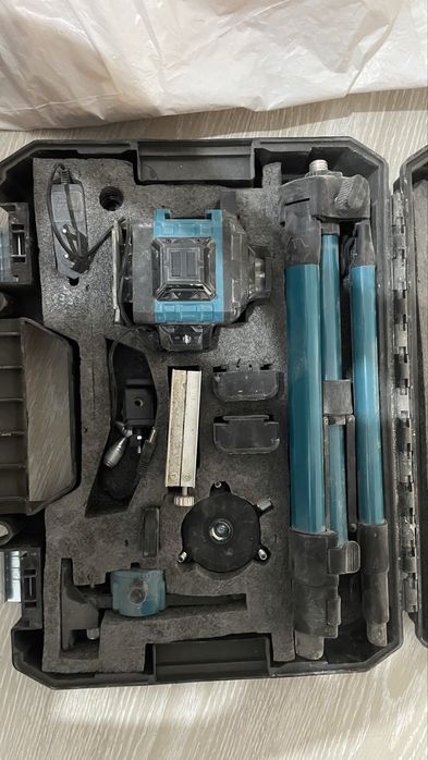 Продам лазерный уровень, перфоратор