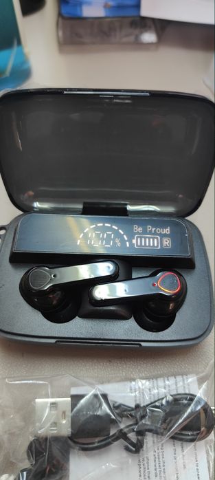 Căști wireless prin Bluetooth