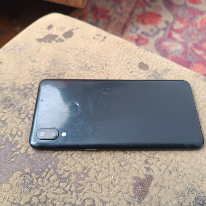 Продаю телефон,Самсунг а10с