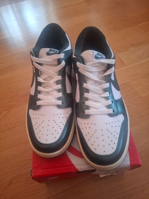 Кроссовки в стиле Nike Dunk