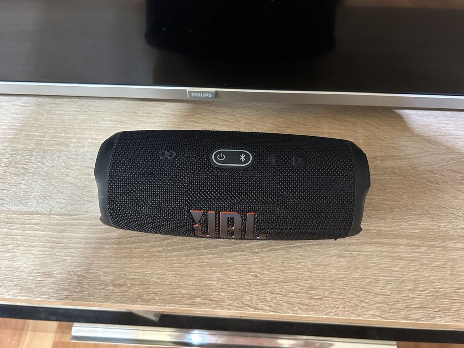 JBL Charge 5 – Negru | Stare foarte bună