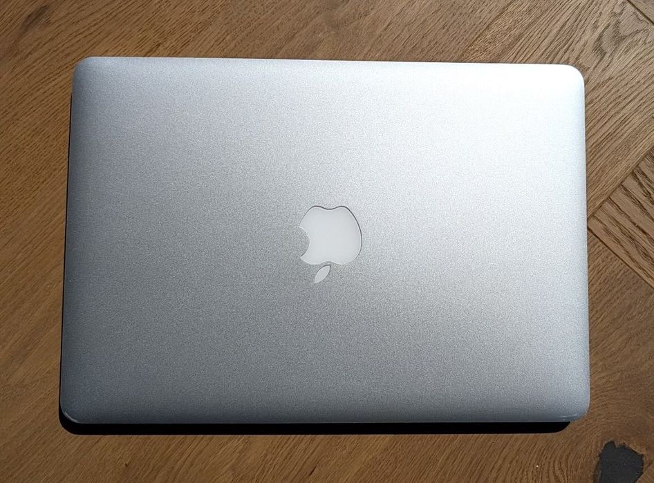 MacBook Pro 13" Retina (Mid 2014) / 8GB RAM / 256GB