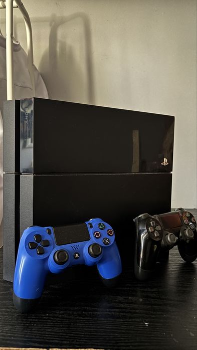 Телевизор + Ps4