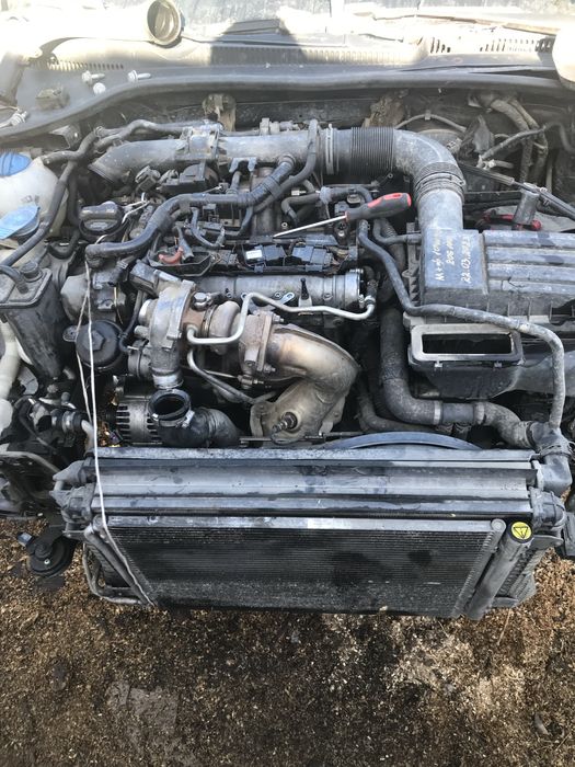 Голф 5 на части