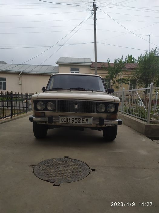 Vaz 2106 sotiladi