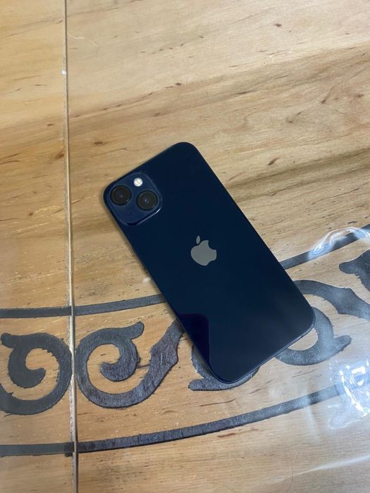 iPhone 13 с гарантией
