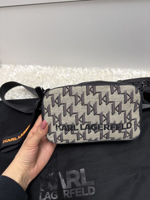 Чанти на маркитеп Pinko, Michael Kors