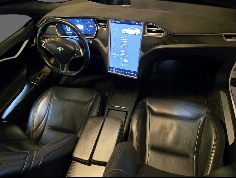 Tesla S90 D 520 CP all wheel drive