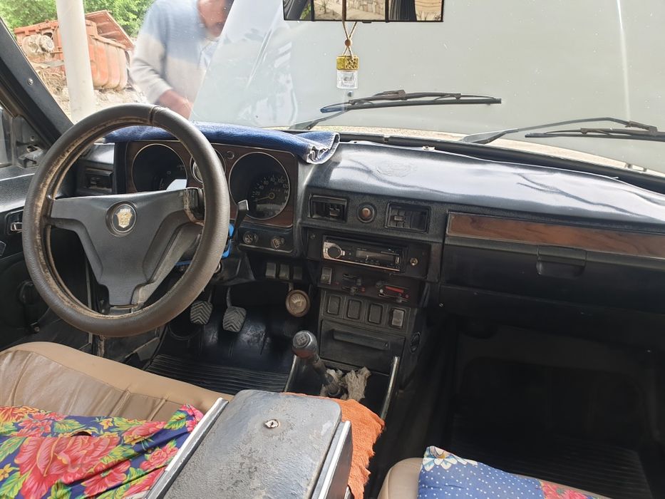 Волга 3102 сотилади