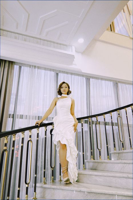 продаю элегантное вечерное платье