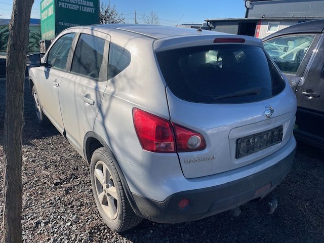 Dezmembrez Nissan Qashqai 2.0 DCI an 2007 Euro 4 150cp