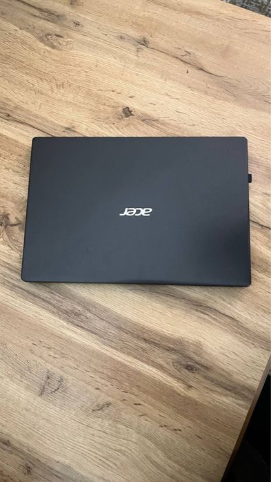 Acer aspire 3.