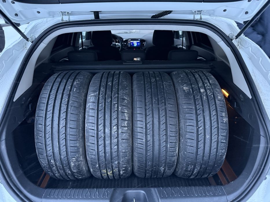 Комлект дисков с зимней резиной