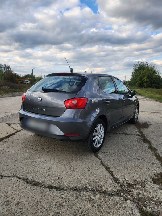 Seat ibiza 1.2 benzina 2012 euro 5 Înmatriculat Ro fiscal pe loc distribuție noua