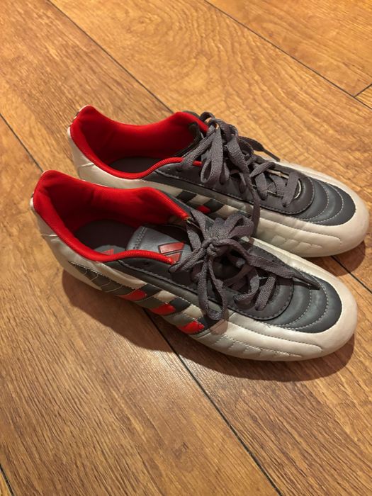 Vand ghete fotbal adidas