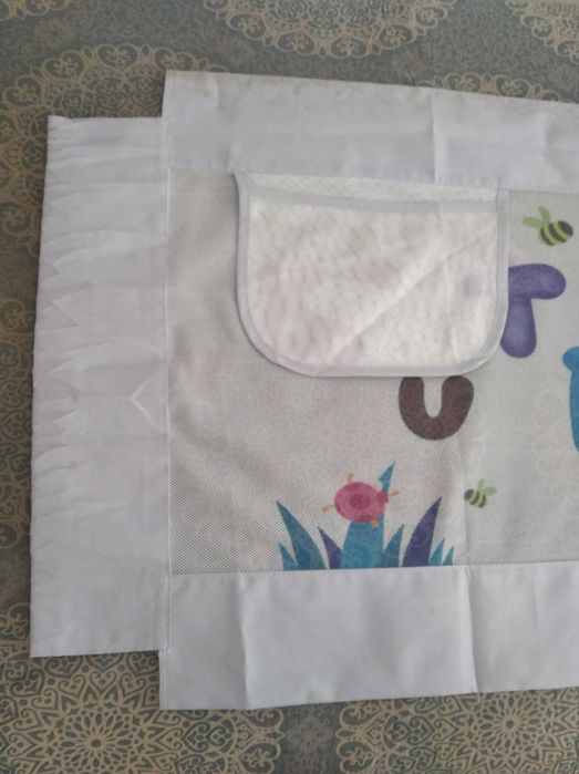 Солнцезащитная штора для детской коляски.