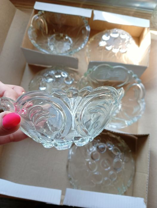 Вазочки конфетницы