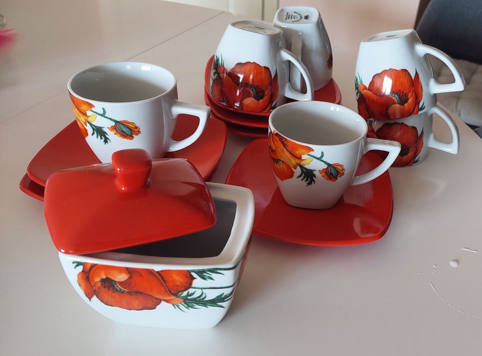 Сервиз кафени чашки