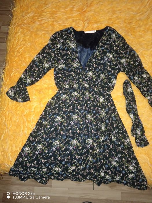 Продам шифоновое платье размер М