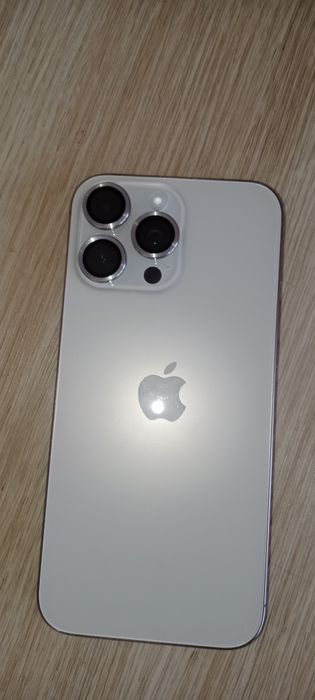 iPhone 16 Pro Max   8/256