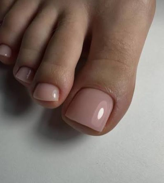 Pedichiura estetică