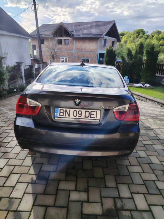 BMW E90/320, 163 cp, 1995 cm3