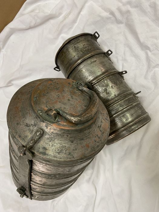 Стари бакърени медни канчета съдове