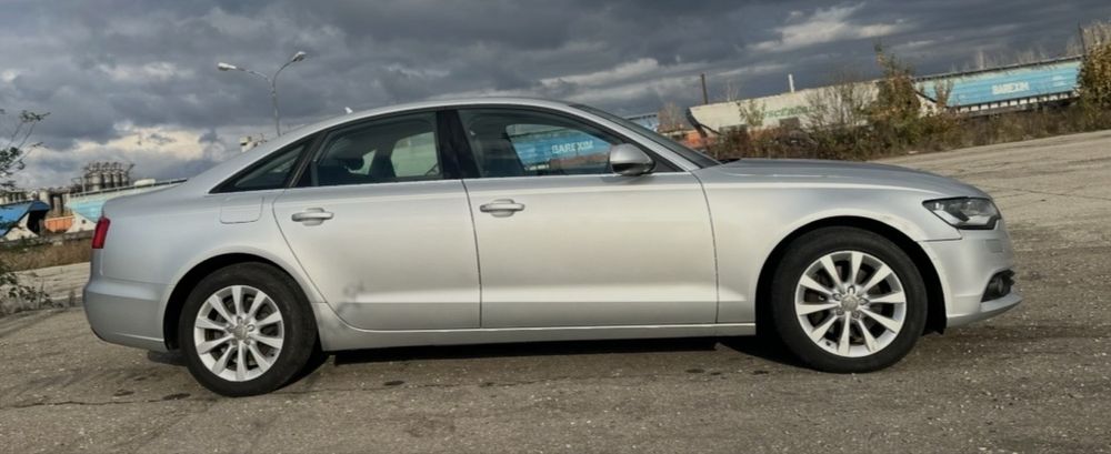 Aripa stanga / dreapta Audi A6 C7 culoare gri / argintiu