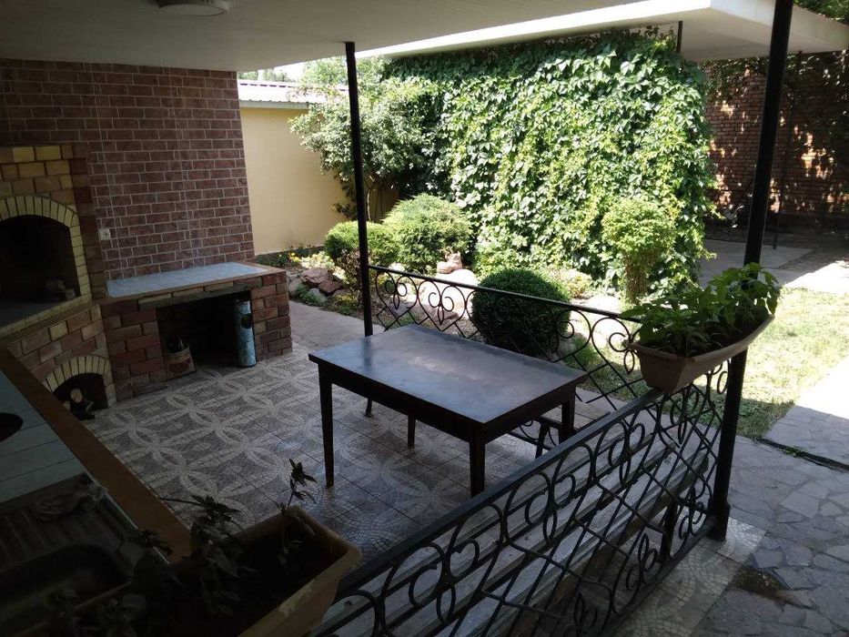 Дача в Чирчике (Аранчи) 8 соток 6 комнат, хорошее состояние=