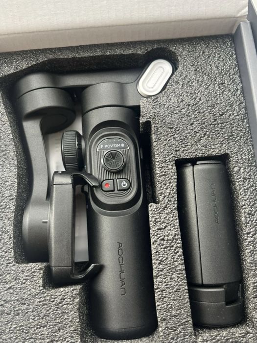 Aochuan Smart XE. Стабилизатор для телефона