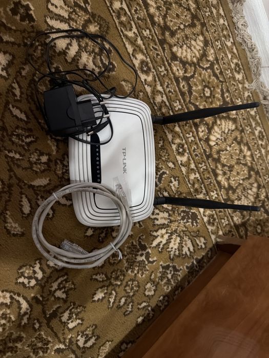 Продам Wi-Fi роутер TP-Link.