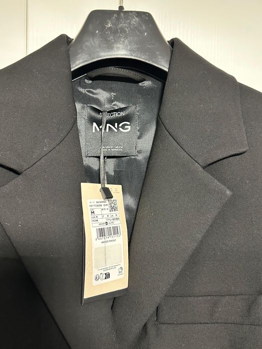 Palton mango nou cu eticheta