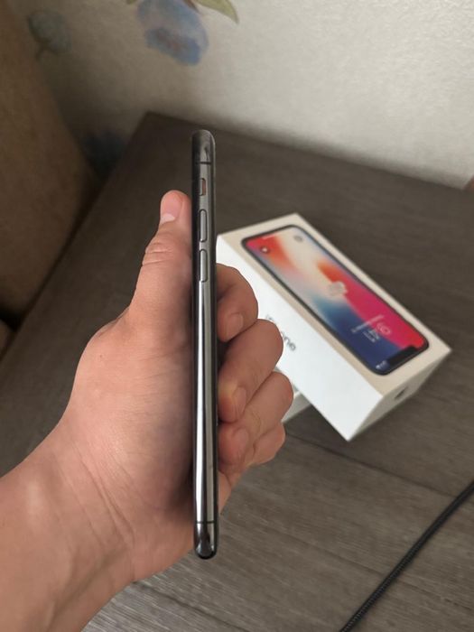 Iphone X 64гб в хорошем состояние