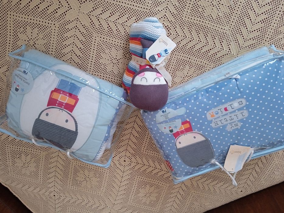 НОВ Пълен спален комплект за бебе Bizzi Growin My Little Soldier